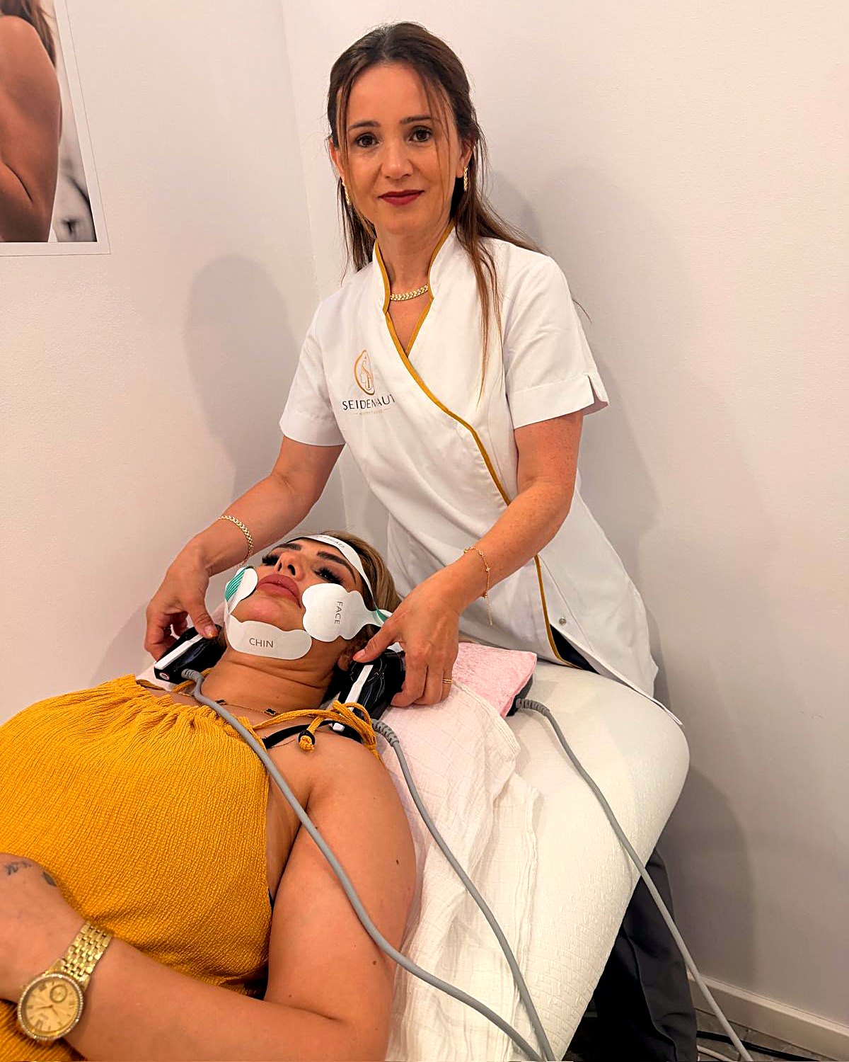 EMS-Face Gesichts Yoga im Seidenhaut Kosmetikstudio Egelsbach